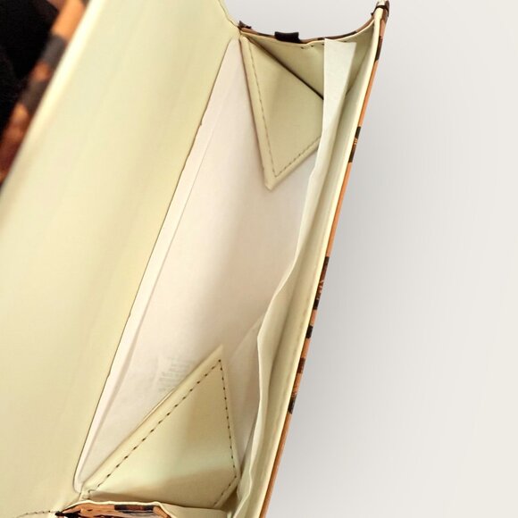 Fossil Sophia Sunglass Eye Glass Triangle Case Cheetah Print New - Picture 4 of 4